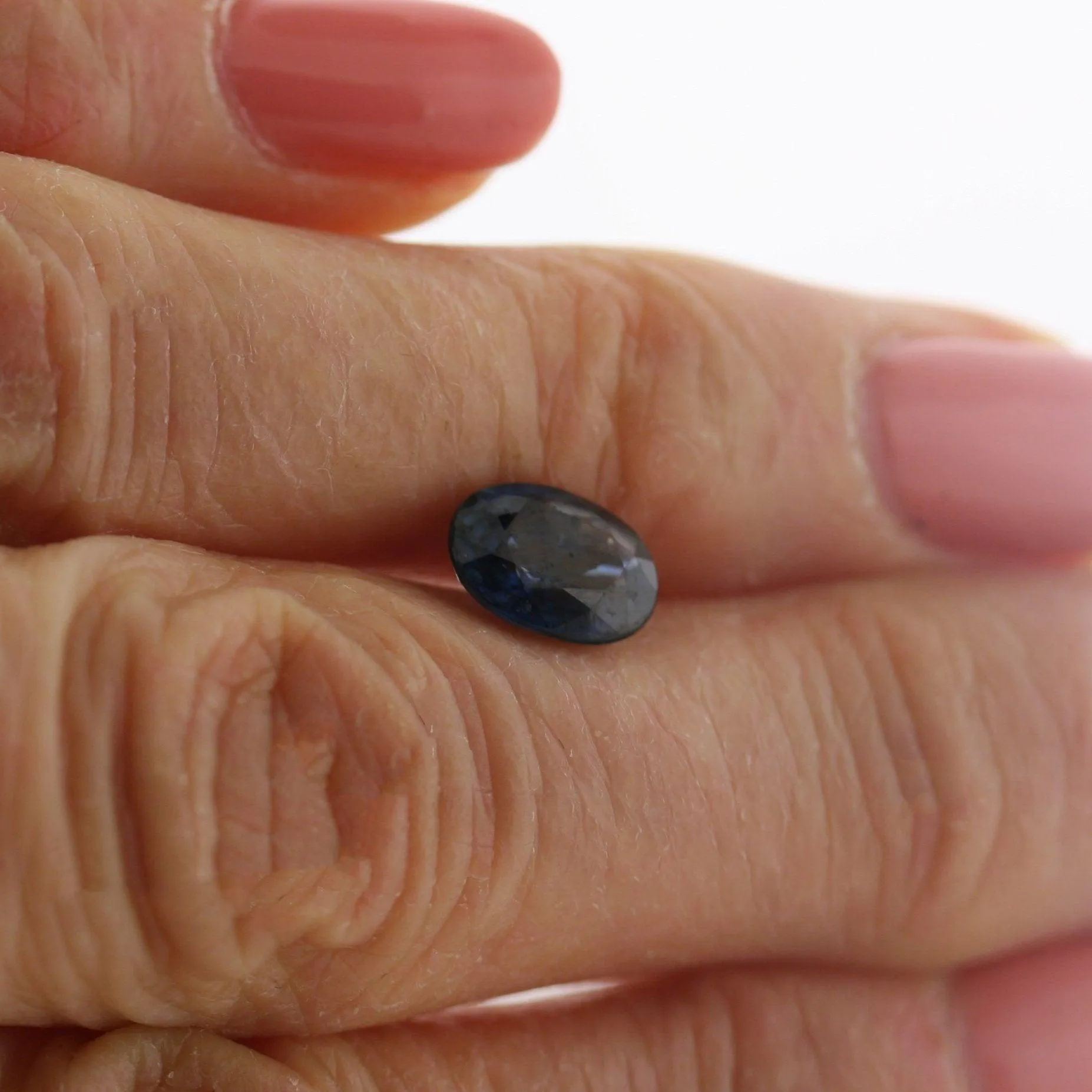 1.63 carat Oval Blue Sapphire Certified 6.23 x 8.18 mm