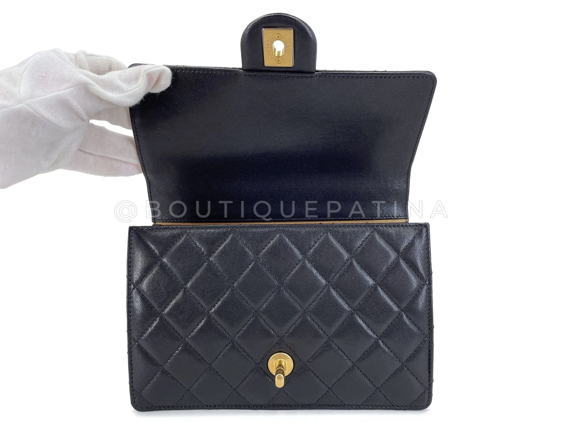 19S Chanel Chic Pearls Quilted Flap Bag Black GHW DJ9
