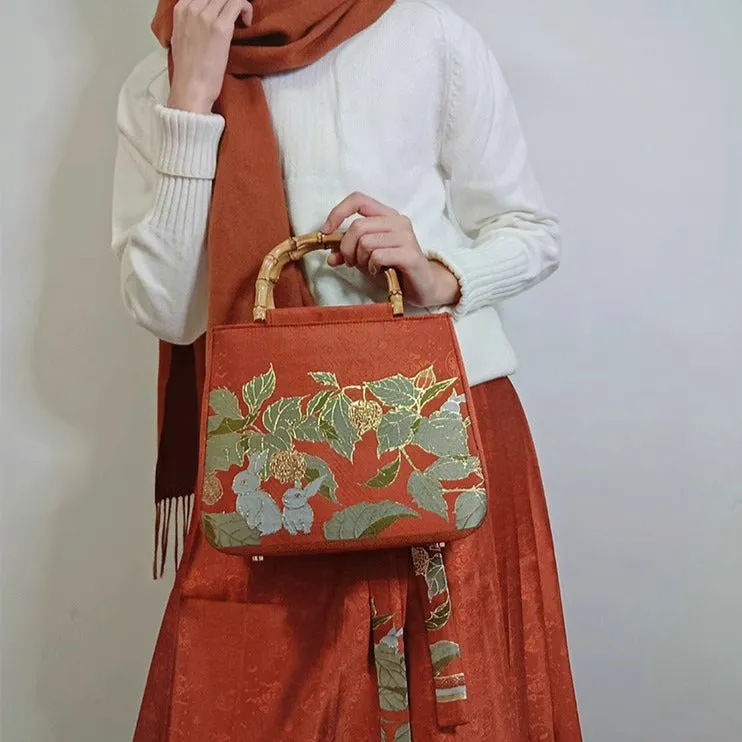 Denglong Mei 灯笼莓 Lantern Berry Bunny Handheld Purse