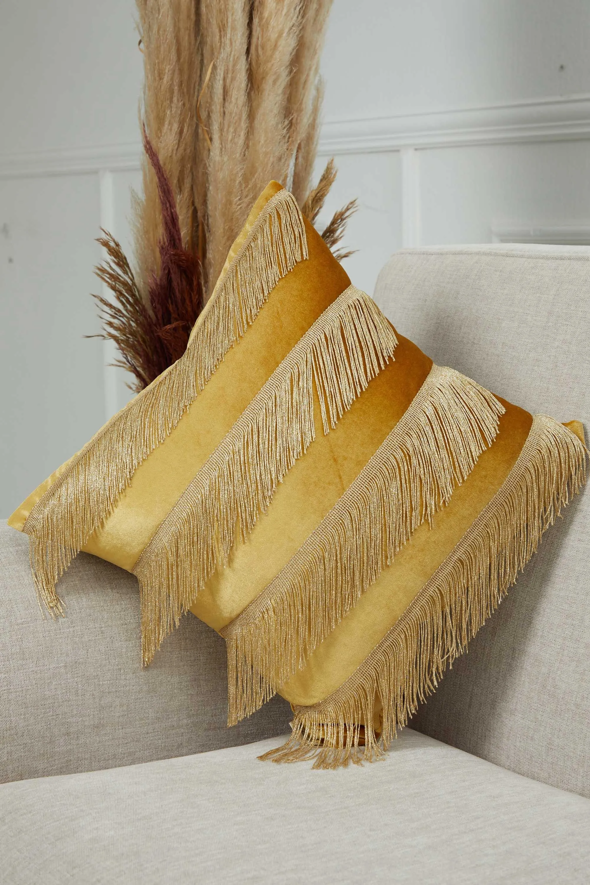 Elegant 18x18 Velvet Pillow Cover with Hanging Fringes, Decorative Cushion Cover for Modern Home Decorations, Housewarming Pillow Gift,K-352
