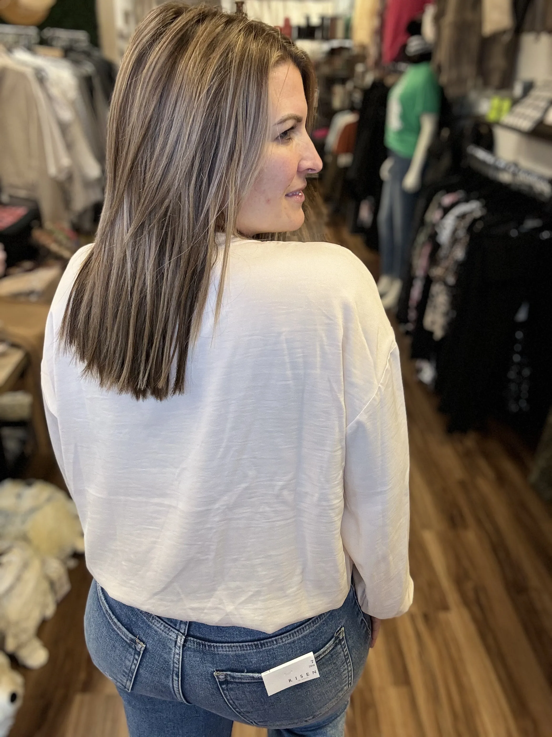 Laine - Long Sleeve Round Neck Sateen Pullover